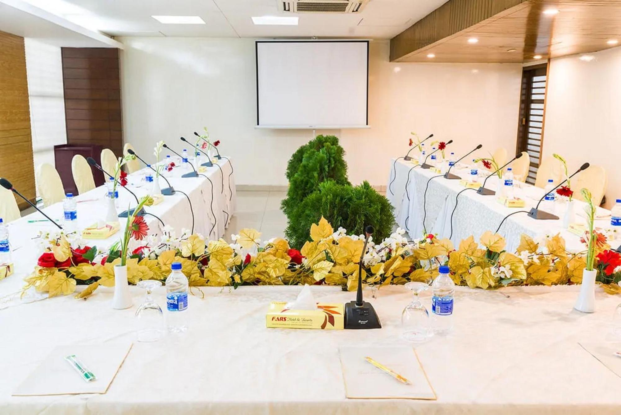 FARS Hotel&Resorts - BAR-Buffet-Pool-SPA Dhaka Exterior foto